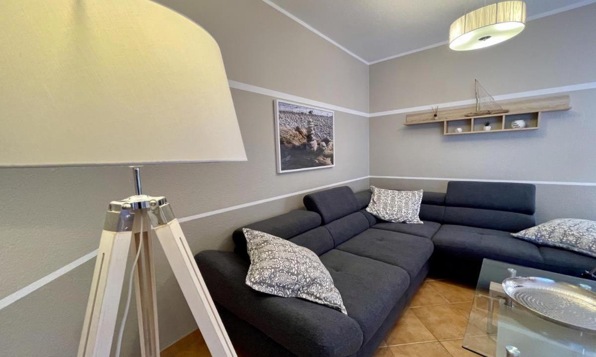 Ferienwohnung Britta Sellin  エクステリア 写真