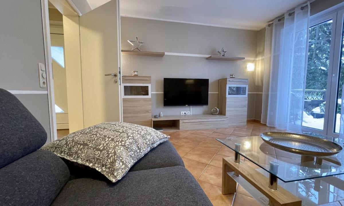 Ferienwohnung Britta Sellin  エクステリア 写真